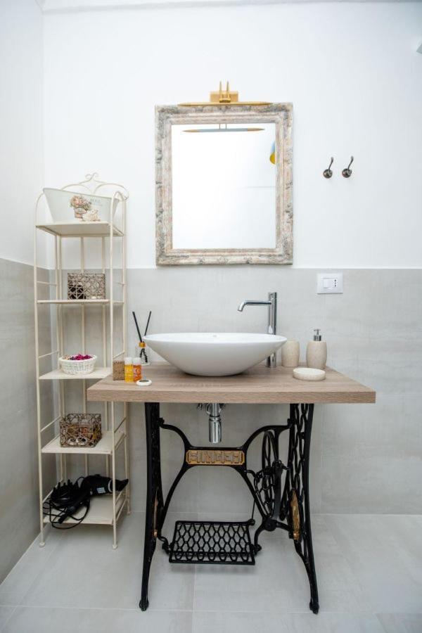 Elizabeth House Apartment Syracuse ภายนอก รูปภาพ
